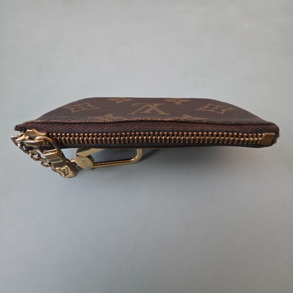 Louis Vuitton Key Pouch S - Picture 5 of 7